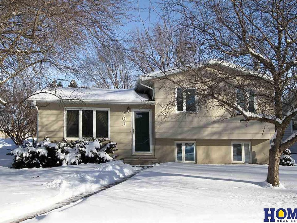 1st image of 208 E Northern Heights Dr
