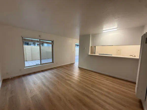 1141 E Foothill Blvd #5, San Luis Obispo, CA 93405