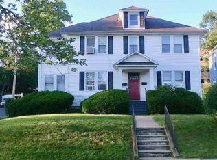 14-14A Walnut Pl, Summit, NJ 07901