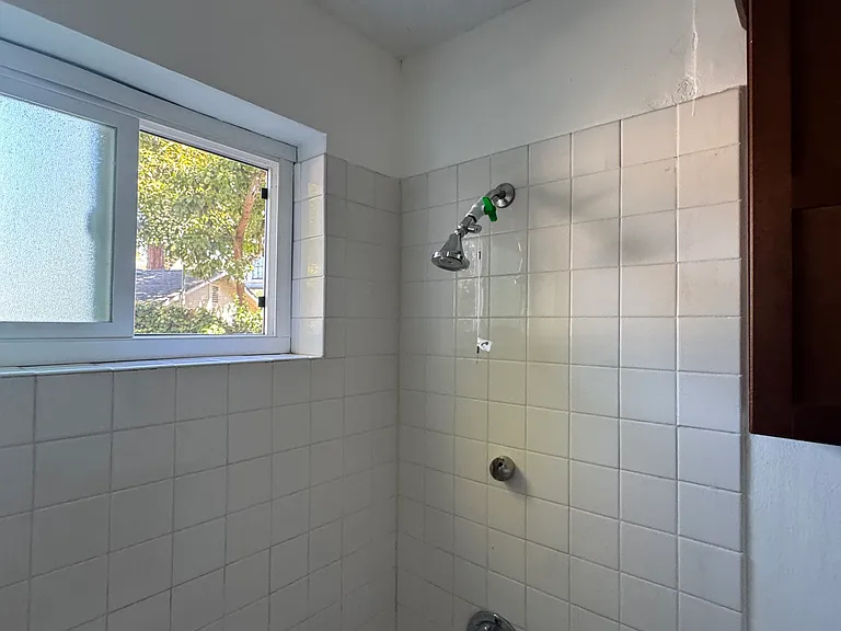 121 Rincon St — Photo 7