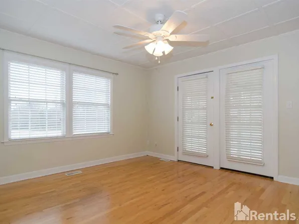 11096 Buffalo Rd, Clayton, NC 27527