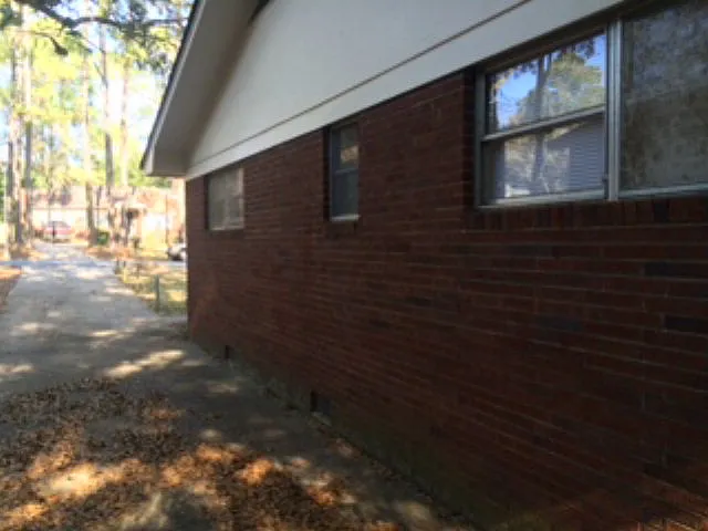 Building Photo 3
