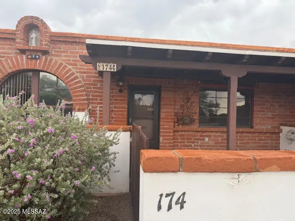 174 S Paseo Quinta APT C, Green Valley, AZ 85614