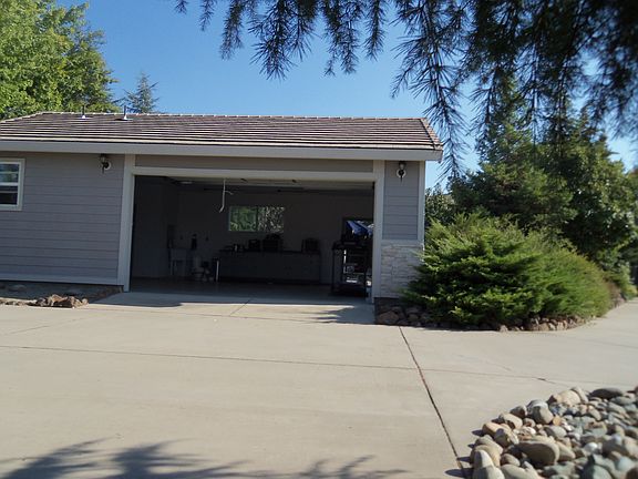 4th image of 3293 Mount Tamalpais Dr