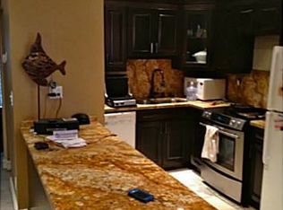 8305 Fairway Rd, Sunrise, FL 33351