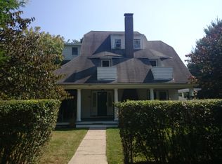 28 Louders Ln, Jamaica Plain, MA 02130