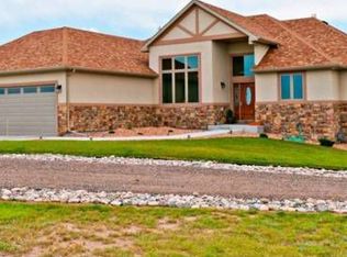 6835 Keystone Dr, Cheyenne, WY 82009