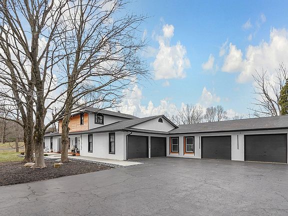 4th image of 8777 Chevington Ct