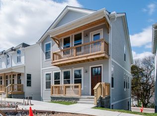 709 Arbor Trace Cir, Nashville, TN 37207