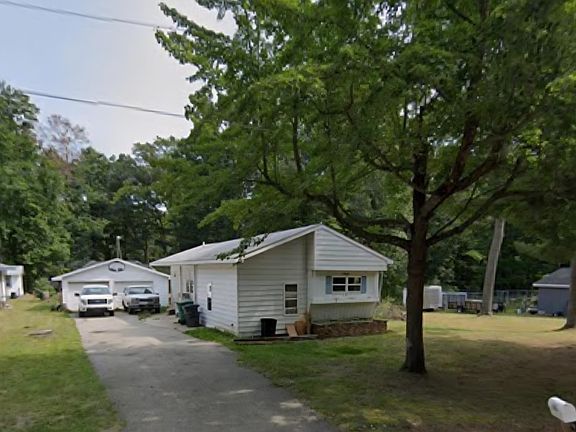 2nd image of 103 Windsor Dr