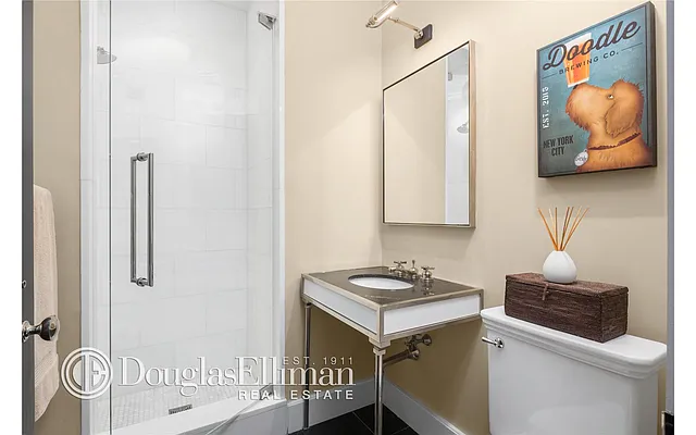 Sold by Douglas Elliman | media 10