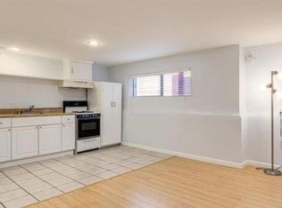 24 Lighthouse St #C, Marina Del Rey, CA 90292