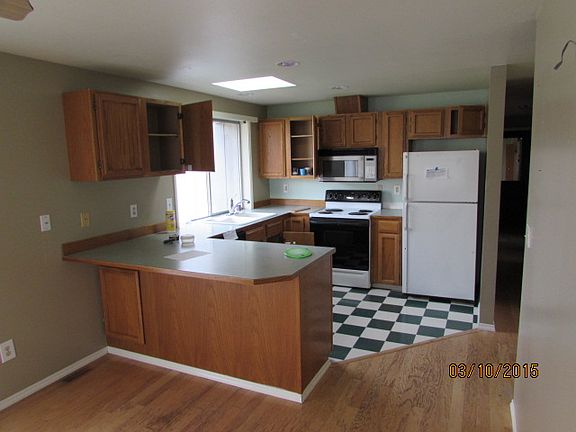 4th image of 5207 Broad View Ave NE