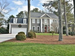 1020 Park Meadow Ln, Roswell, GA 30076