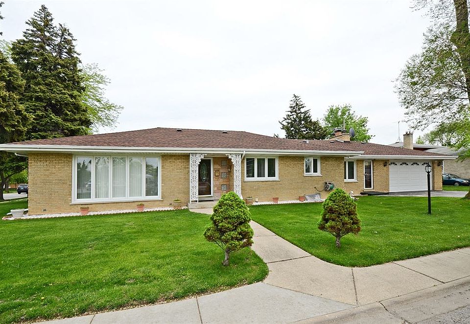 1st image of 7157 N Tripp Ave