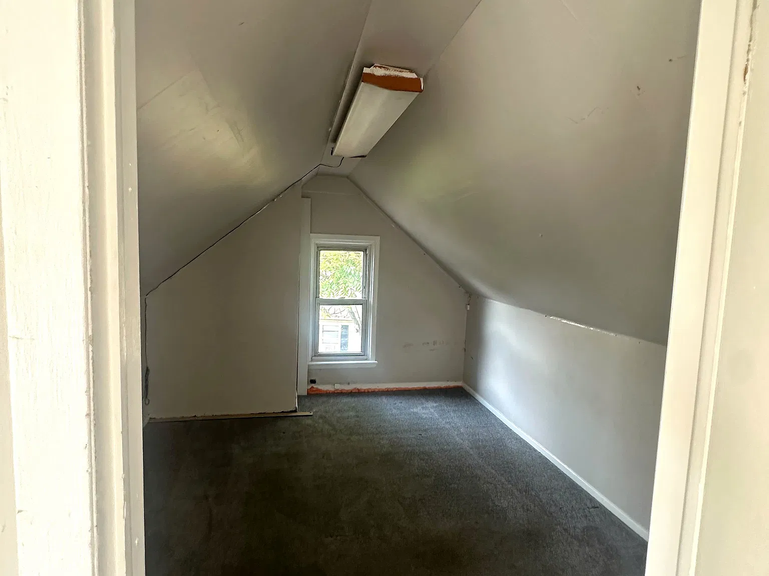 3 bed, $2,200 — Photo 4