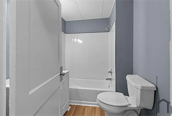 2309 Eufaula Ave — Photo 3