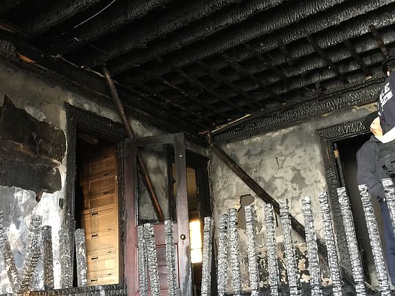 2nd floor landing