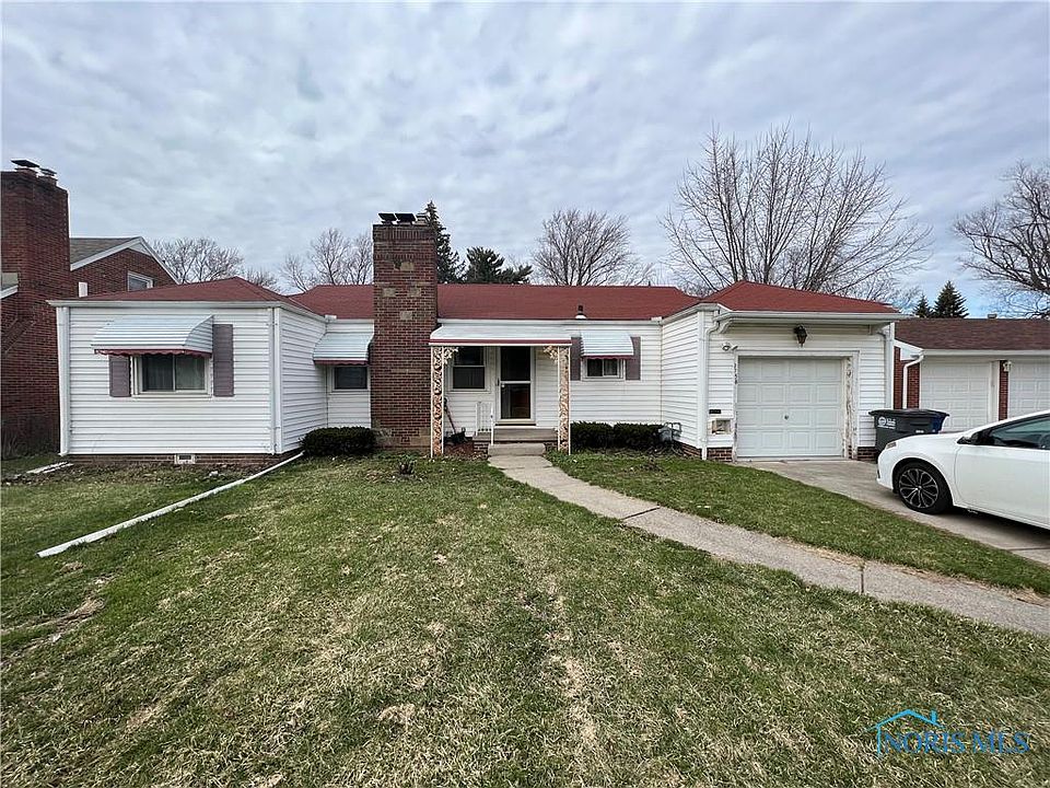 1st image of 2738 Oxbridge Dr