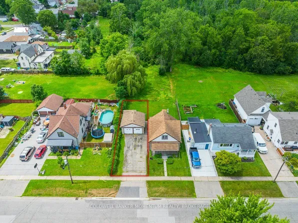 16 Pietz Ave, Welland, ON L3C 1Z4