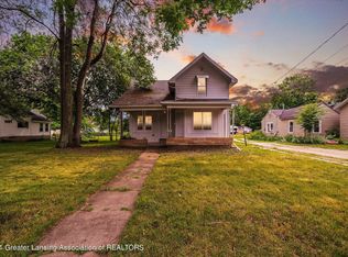 217 Pleasant St, Charlotte, MI