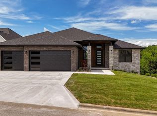 3709 E Woodhue St, Springfield, MO 65802