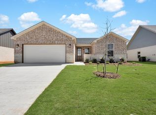 612 Jameson, Springtown, TX 76082