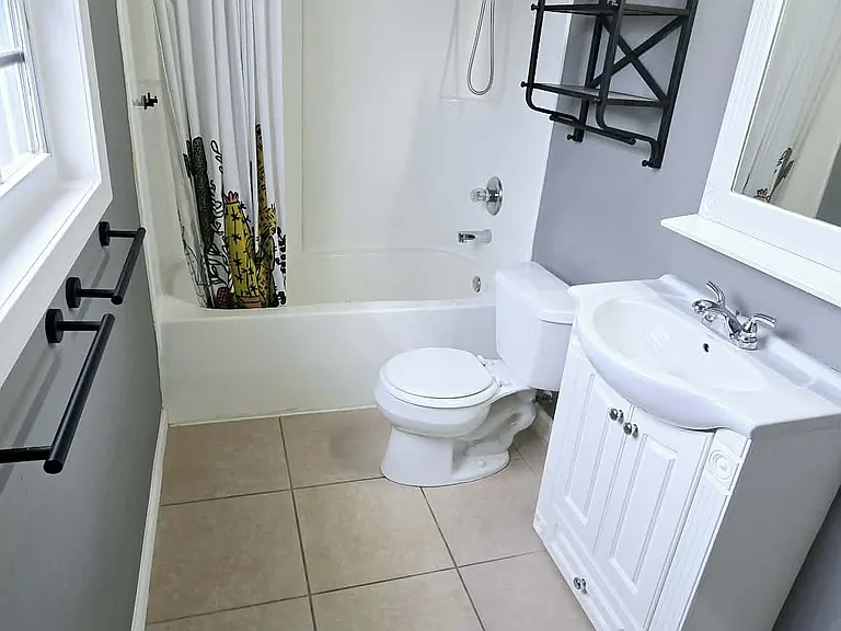 321 Amapola Cir — Photo 2