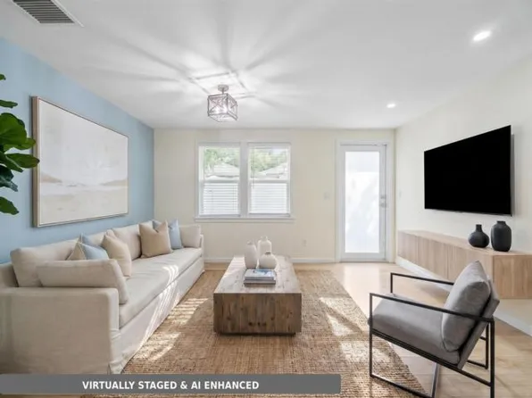 353 E Lakewood Rd, West Palm Beach, FL 33405