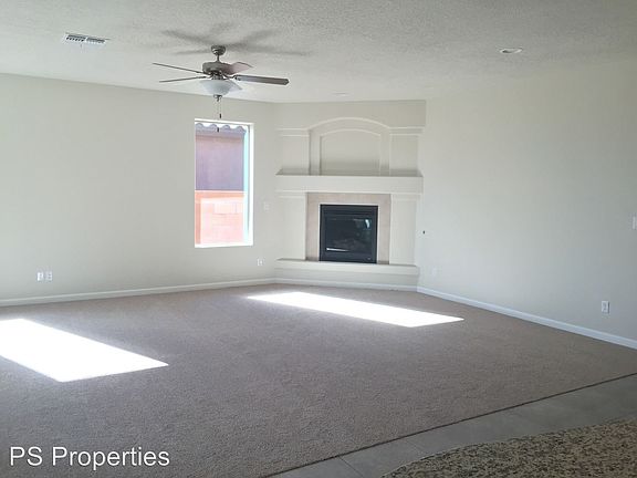 4th image of 5028 Calle Espana NW