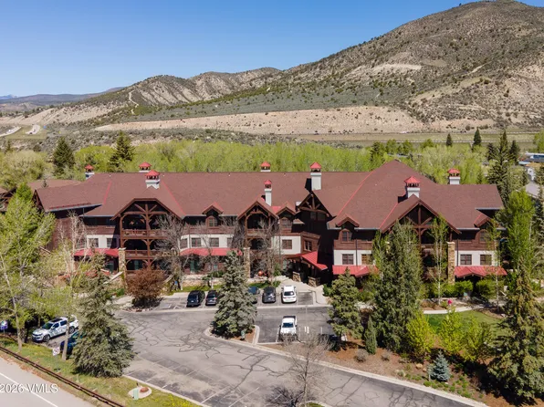 37305 Highway 6 APT 203, Avon, CO 81620