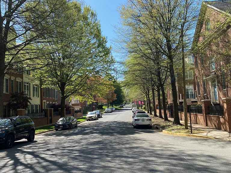 Seneca Rd.