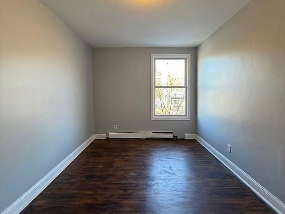 5th image of 138-140 Clinton Ave #2L