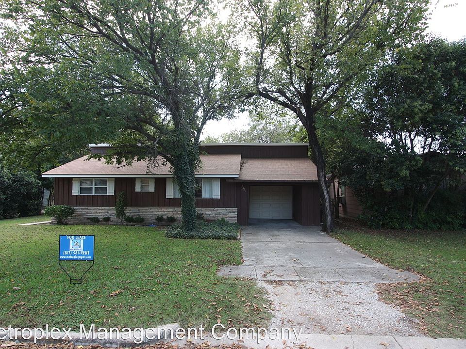 1st image of 6721 Lakeside Dr