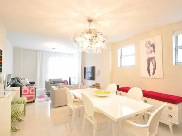 3739 Collins Ave N #207, Miami Beach, FL 33140