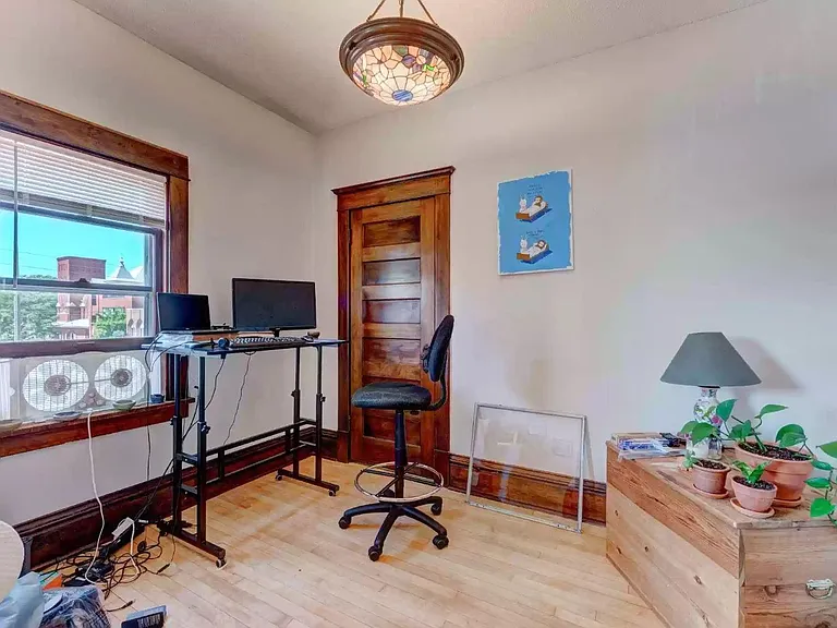 1227 Monroe St NE — Photo 15