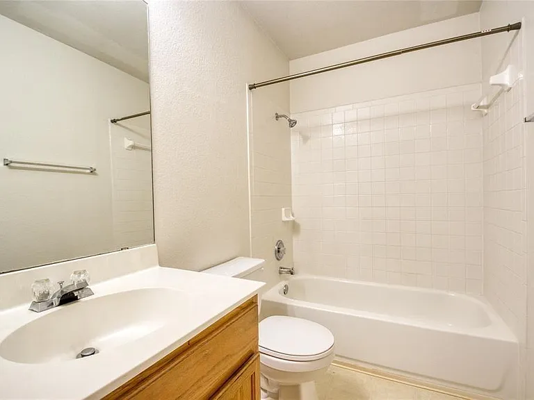 3935 Upper Passage Ln — Photo 13