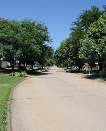 5th image of 2249 Leland Way