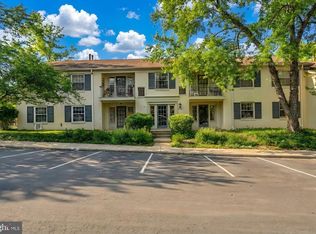 Cardinal Forest Condo, Springfield, VA 22152