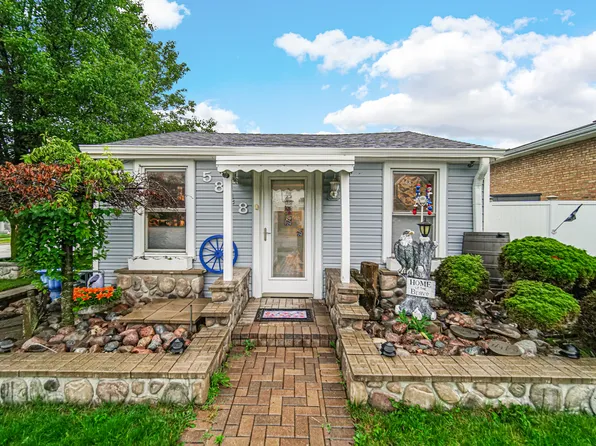 5848 W 89th St, Oak Lawn, IL 60453