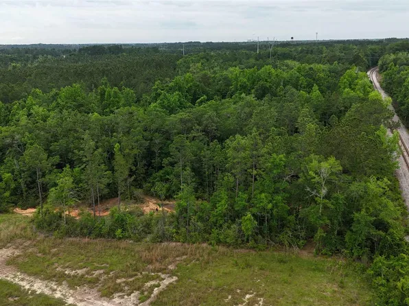 S Chipper Rd, Cantonment, FL 32533