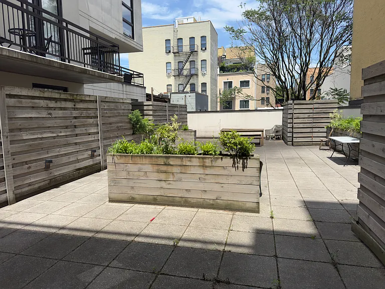 229 Roebling St #4A — Photo 17