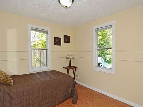 Guest bedroom or Office