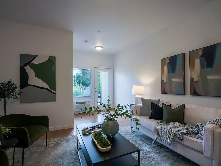 7550 N Lombard St — Photo 60
