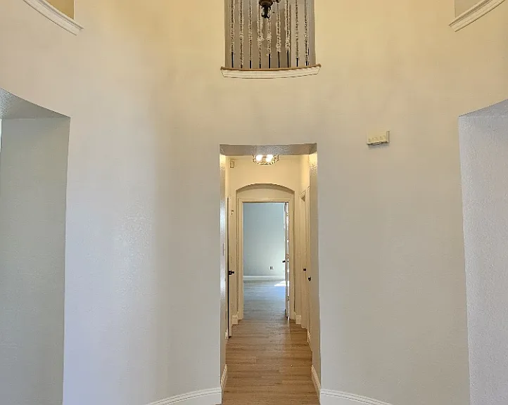421 Long Cove Ct — Photo 17