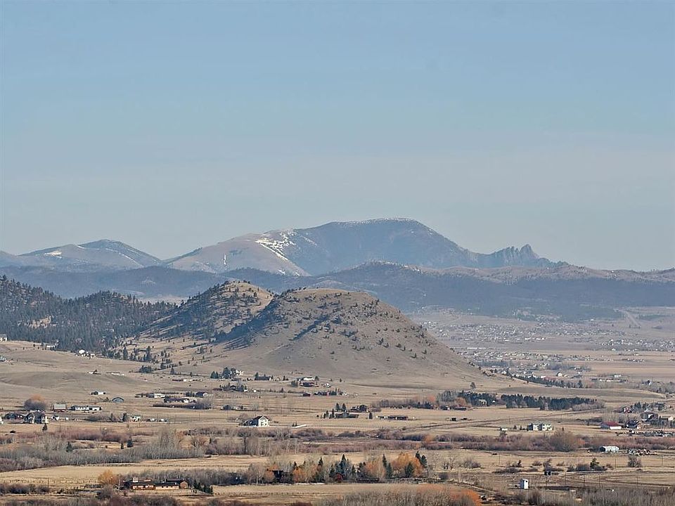 2nd image of 400 Foothill Ct