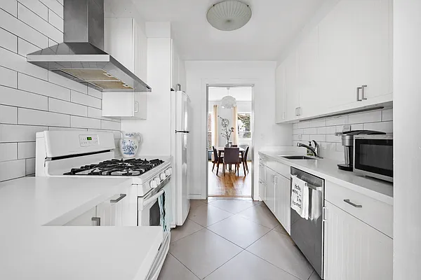 Rented by Corcoran | media 22