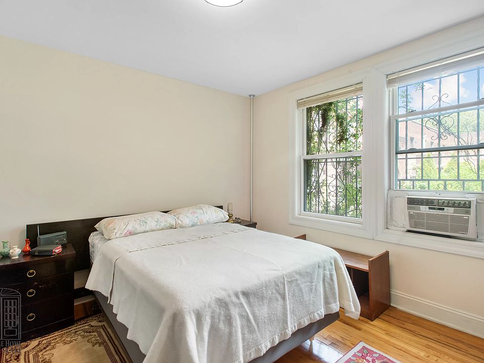 1st image of 3907 47th St