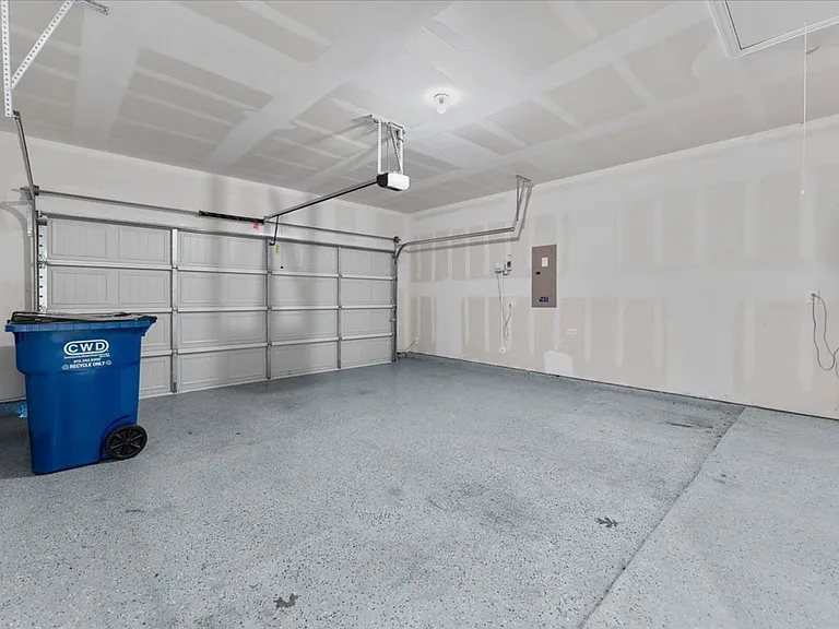 812 Morwenna Rd — Photo 37