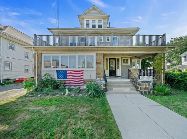 22-22 Beach St #24, Quincy, MA 02170